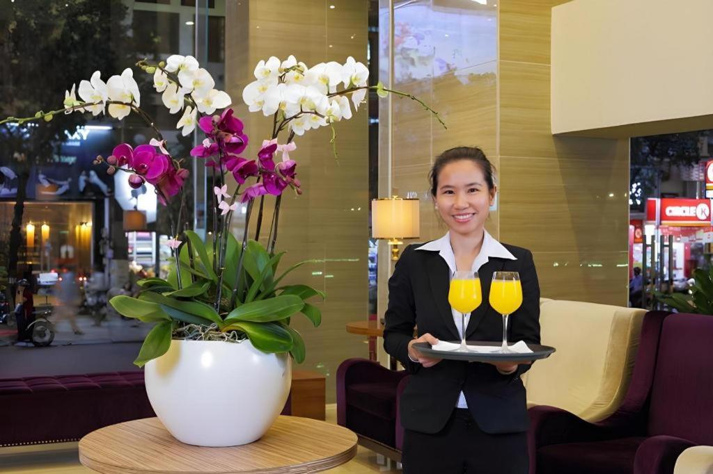 Lavender Boutique Hotel Хошимин Екстериор снимка