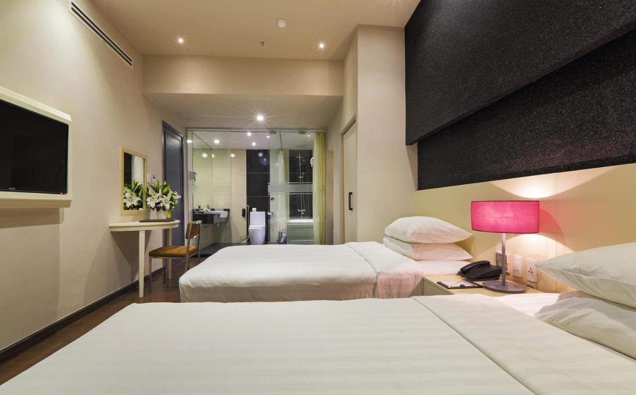 Lavender Boutique Hotel Хошимин Екстериор снимка